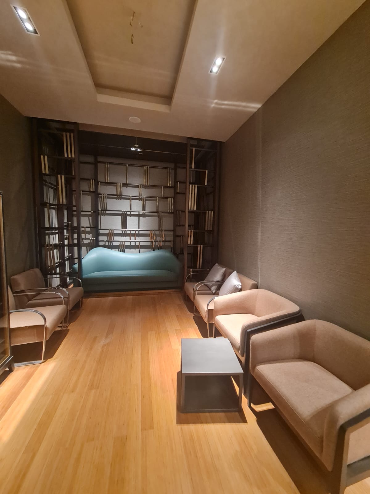 Warm Lounge Suite project evidence 01